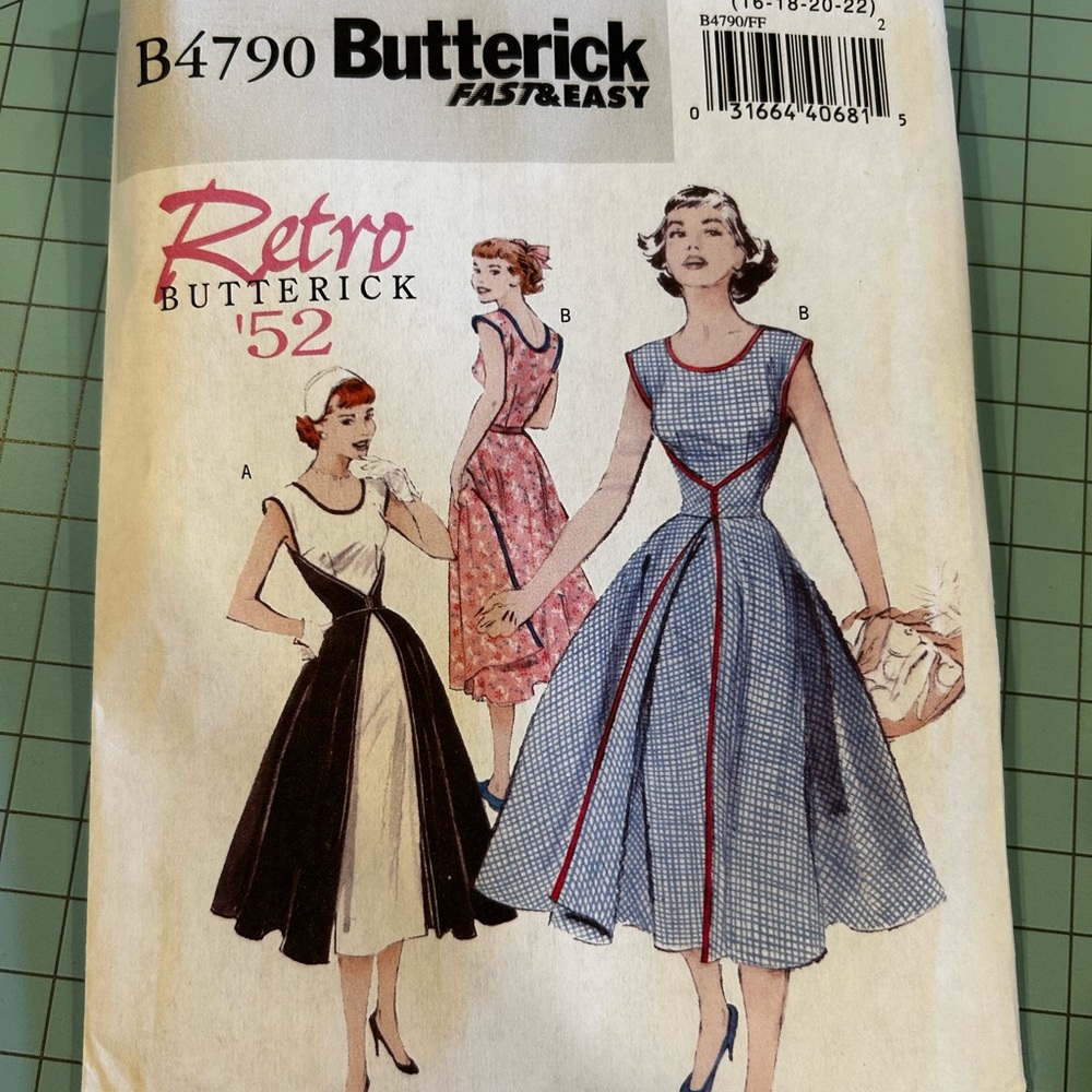 Butterick Walkaway Dress Pattern FF EUC